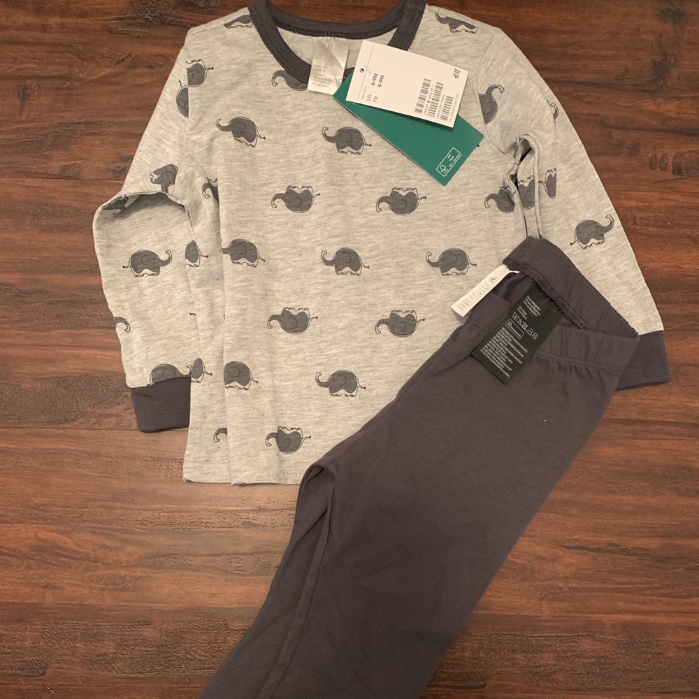 NWT HM matching set 6-9mo gray elephants